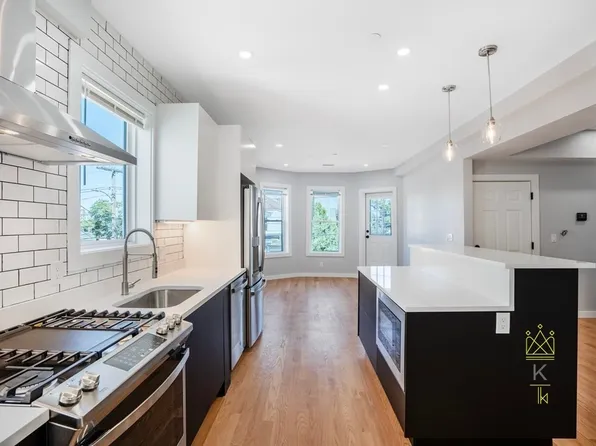 27 Linden St, Allston, MA