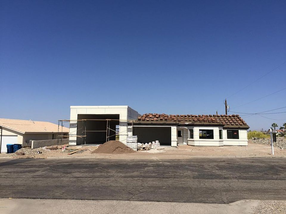 2nd image of 3761 Lost Dutchman Dr