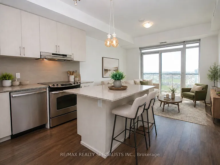 2560 Eglinton Ave W #1509 — Photo 1