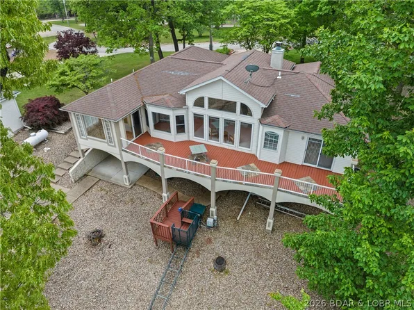 2209 Standing Rock Rd, Camdenton, MO 65020