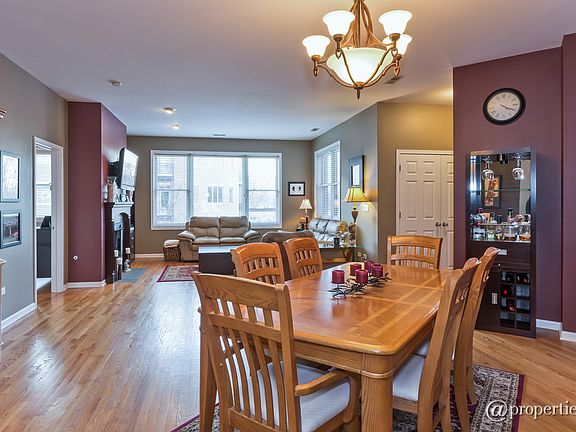 Living Room/Dining Room