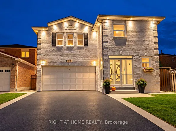5044 Guildwood Way E, Mississauga, ON L5R 2R6