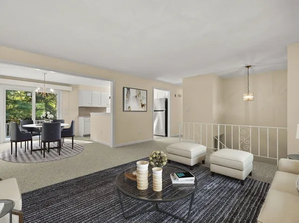 603 East St, West Bridgewater, MA 02379