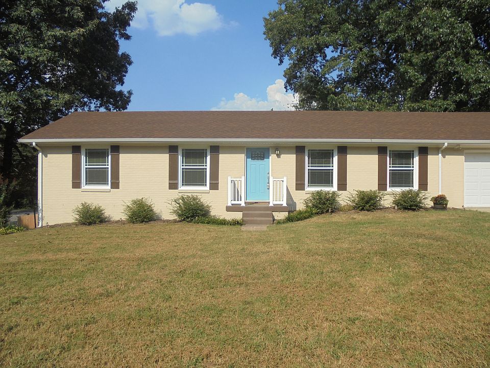 1st image of 121 Delaware Dr