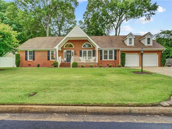 1534 Curlew Ct, Chesapeake, VA 23321