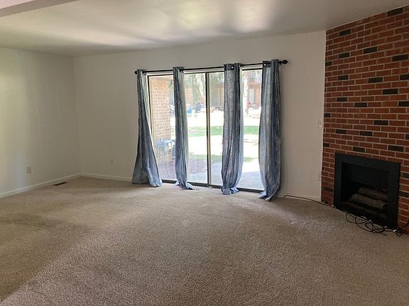 3rd image of 1107 Indianwood Trl