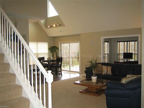 2nd image of 8712 Parkside Dr