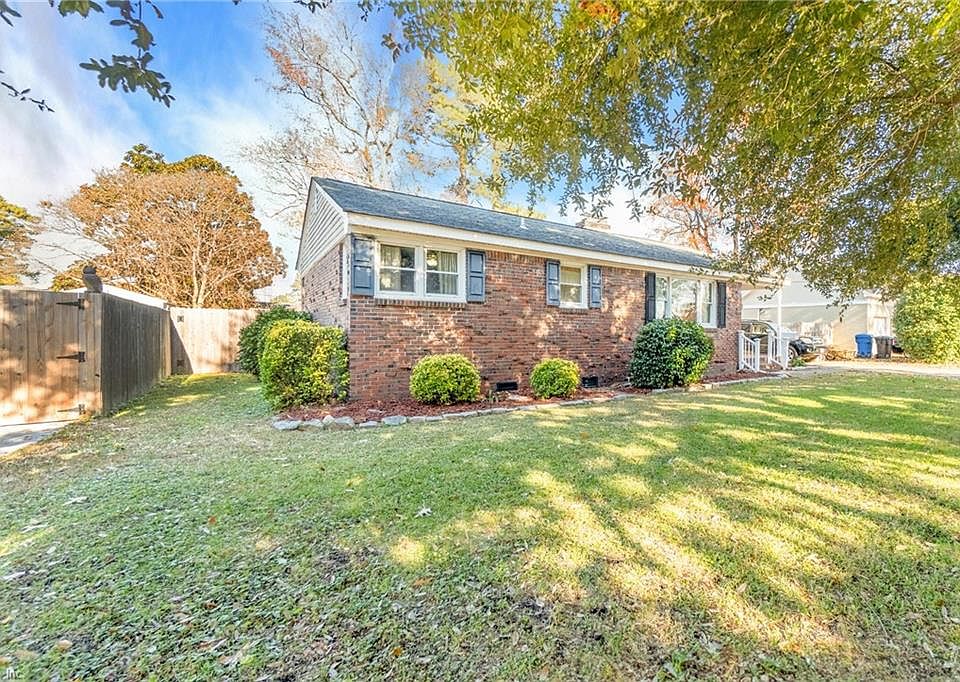 5608 Coliss Ave, Virginia Beach, VA 23462 | Zillow