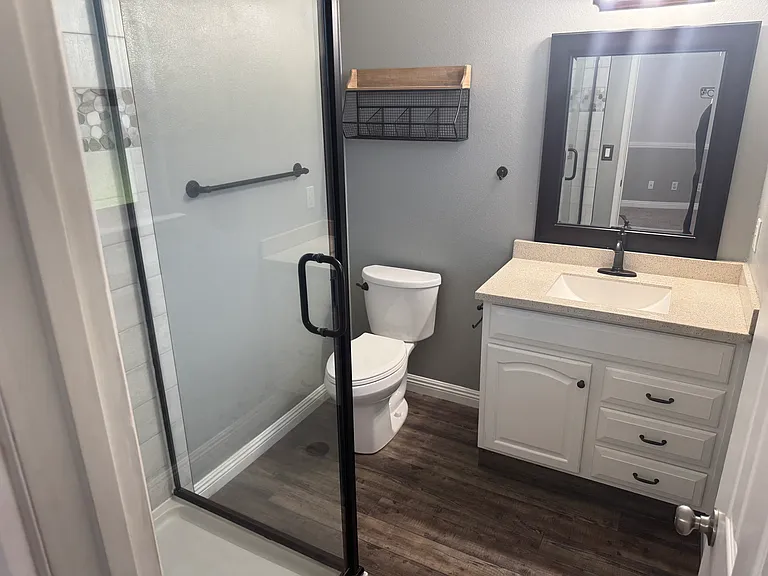 1607 Ashlan Ave — Photo 9