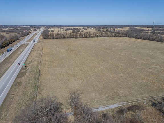 3rd image of 000 Hwy 13