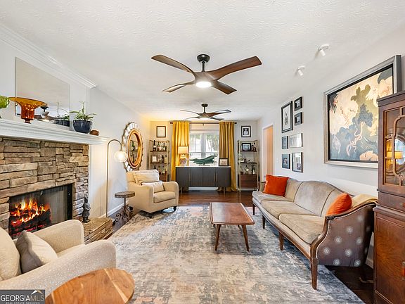 5th image of 5735 Freeman Dr