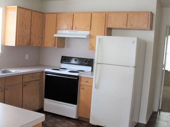 5th image of 4504 Mattie Dr APT A