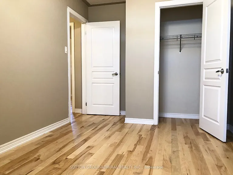 4 Stookes Cres — Photo 28