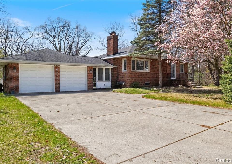 804 E Avon Rd, Rochester Hills, MI 48307 MLS 20230030178 Zillow