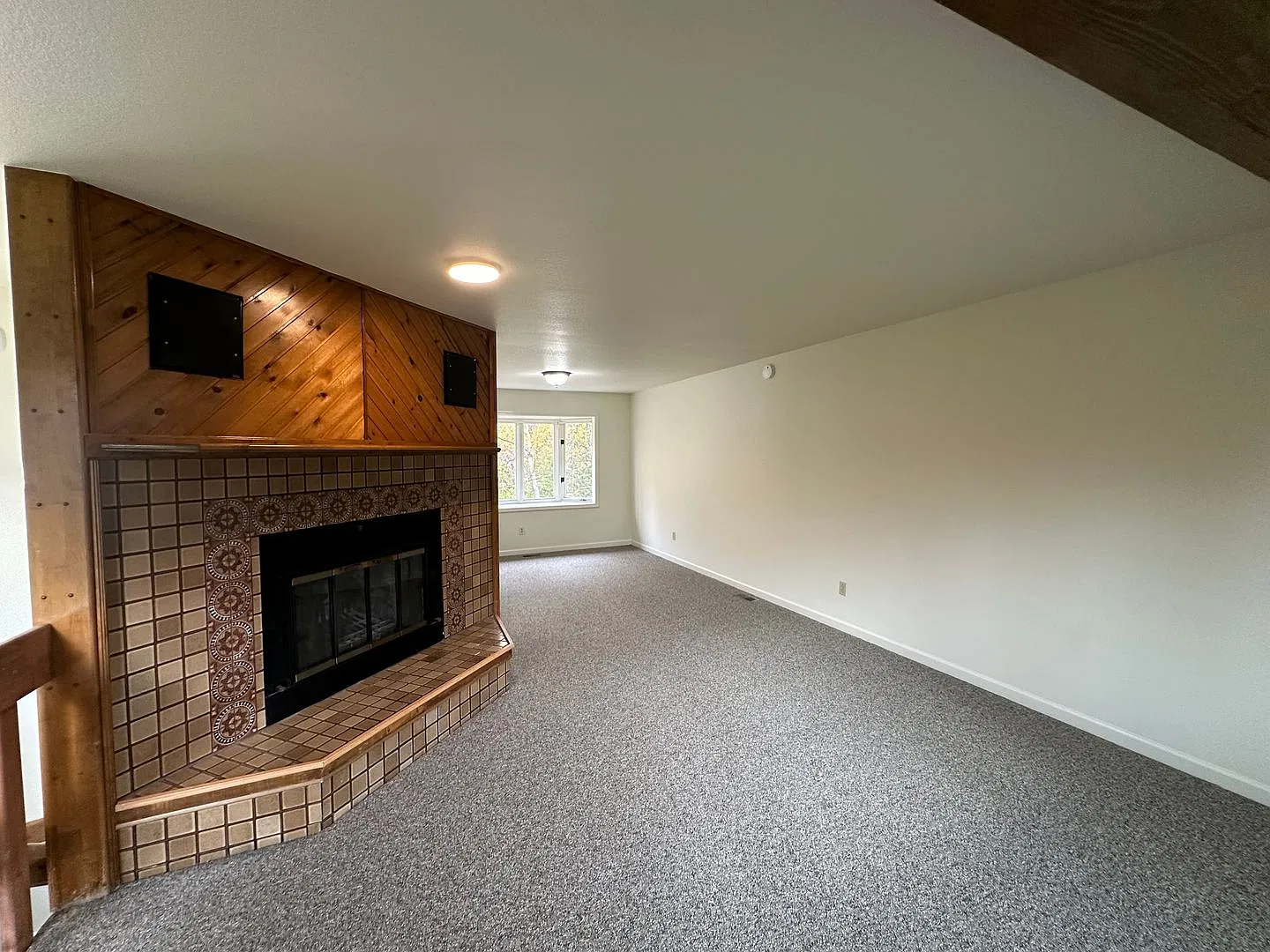 3 Bedroom South Anchorage Home! — Photo 3