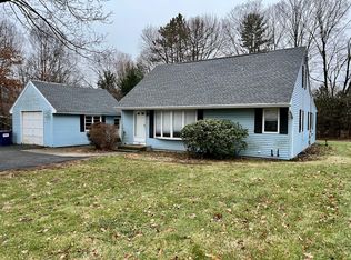 233 Strong St, Amherst, MA 01002