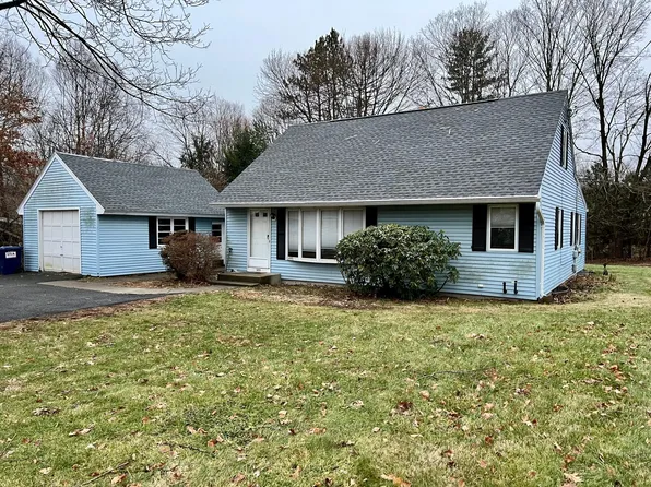 233 Strong St, Amherst, MA 01002