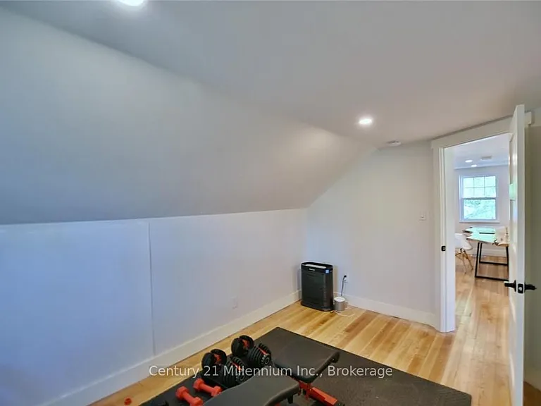 85 Glenwood Dr — Photo 44
