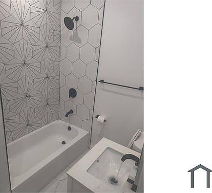 5th image of 2409 N 17th St #2
