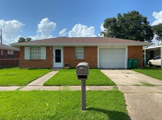 2616 Bay Adams Dr, Marrero, LA 70072