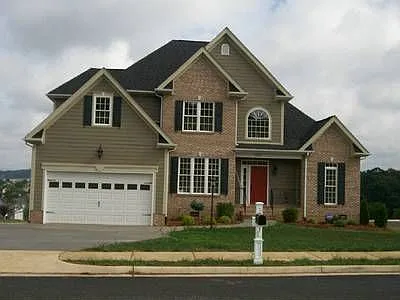232 Windsor Dr photo 1