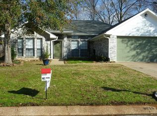 6095 Brooke Ln, Paris, TX 75462