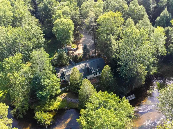 9670 S County Line Rd, Manistee, MI 49660