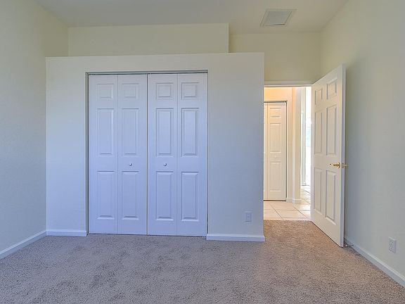 5th image of 712 NW Stanford Ln