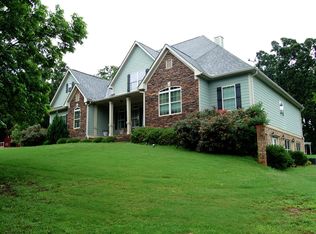 225 Rockwell Church Rd, Winder, GA 30680