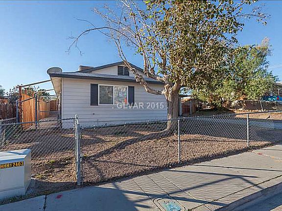 3rd image of 5033 Carmel Ave