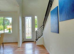 525 SW 128th St, Burien, WA 98146