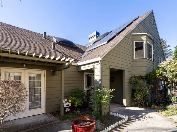 2609 Meadow Crest Ct, Richmond, CA 94806