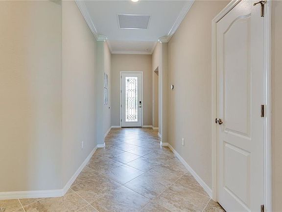 2nd image of 9293 Glenforest Dr