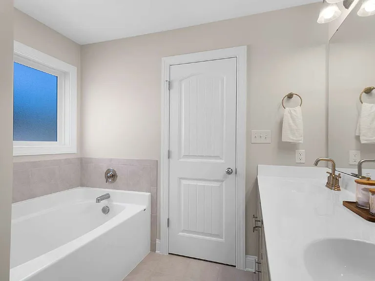 217 Lookout Ln — Photo 34