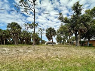 45 Long Meadow Ln #199, Rotonda West, FL 33947