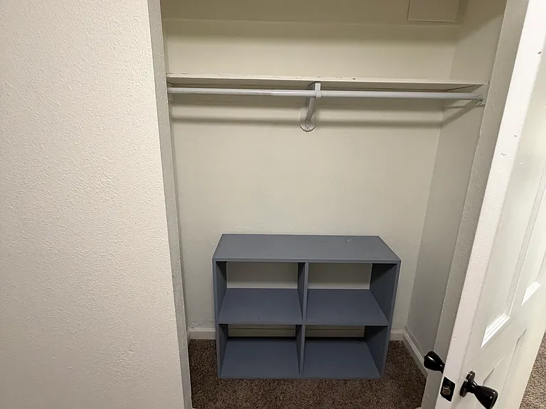 780 Excalibur St — Photo 37