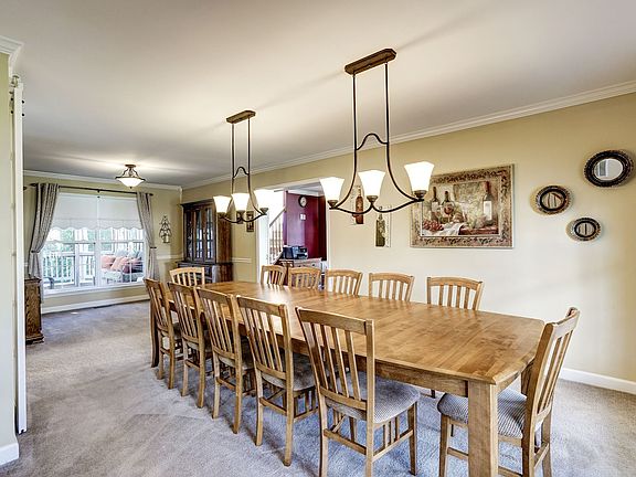 4th image of 5434 Quaint Dr