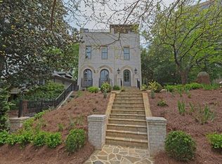 250 Peachtree Cir NE, Atlanta, GA 30309