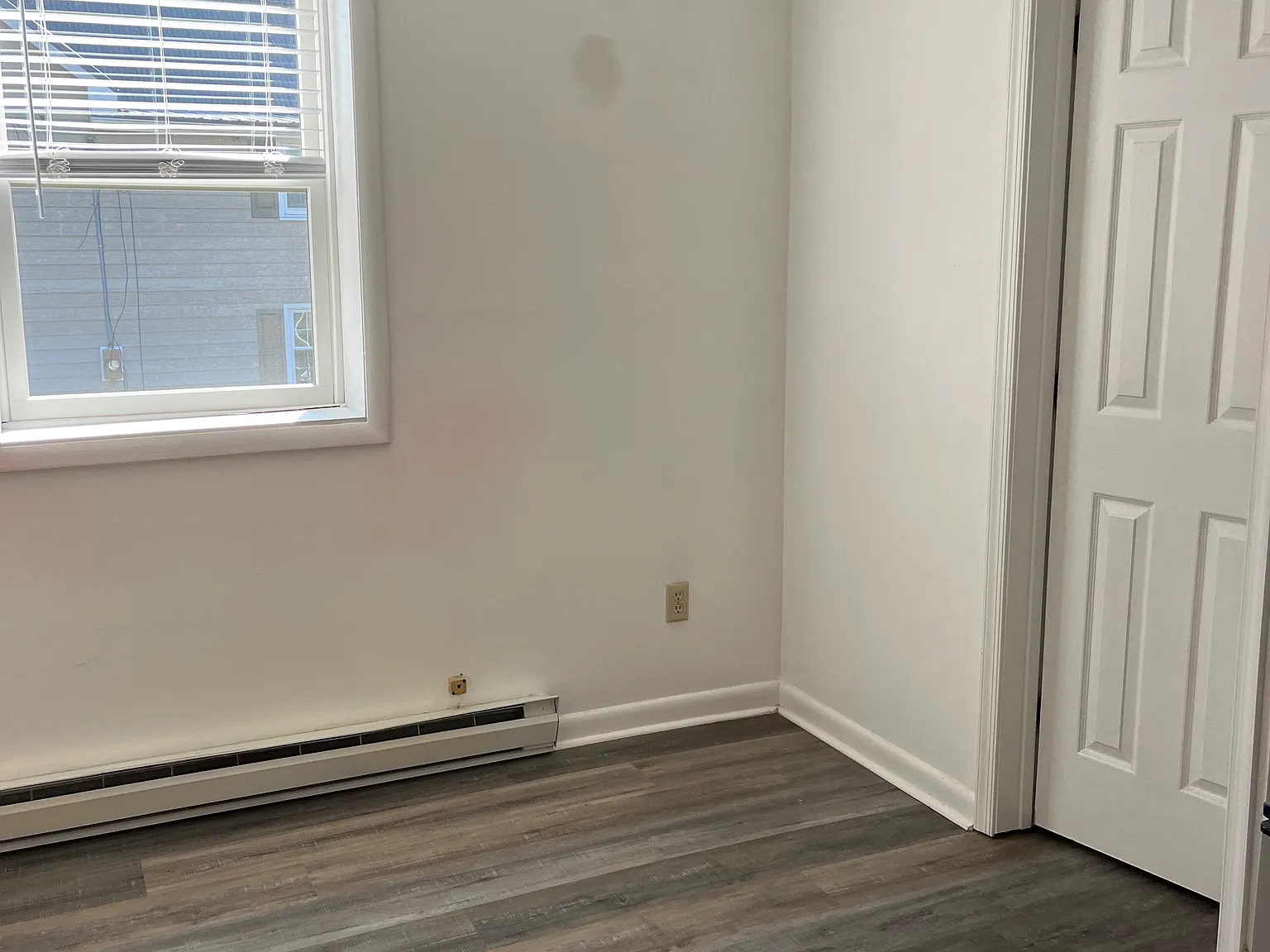 208 Park St — Photo 2