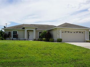 3217 62nd St W, Lehigh Acres, FL 33971