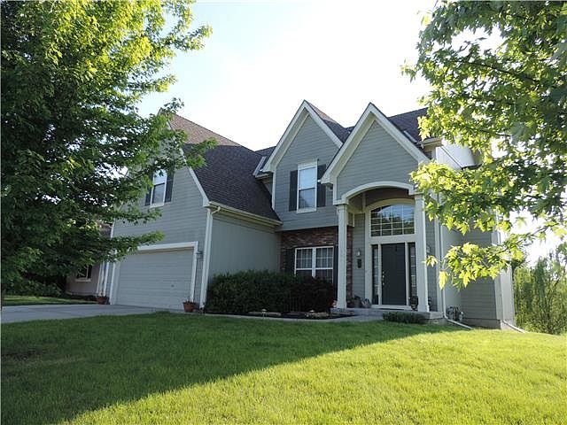1st image of 1304 Regency Dr