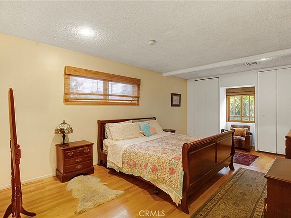 5th image of 12445 Killion St