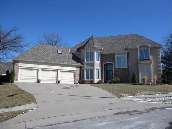 1st image of 5520 NW 62nd Ct