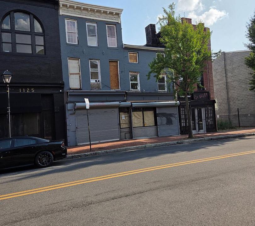 1st image of 1129 W Baltimore St