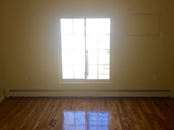 5th image of 107-00 Watson Place