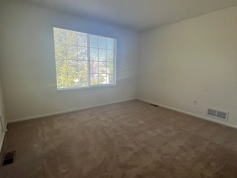 2851 Whitetail Cir — Photo 17