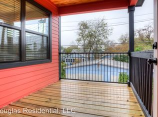 1205 E 3rd St #B, Austin, TX 78702