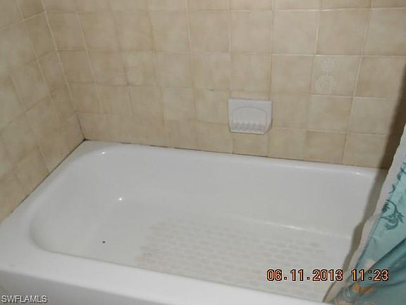5th image of 4513 SW 8th Ct APT 113