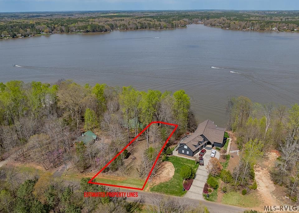 1st image of 13 Harbor Dr