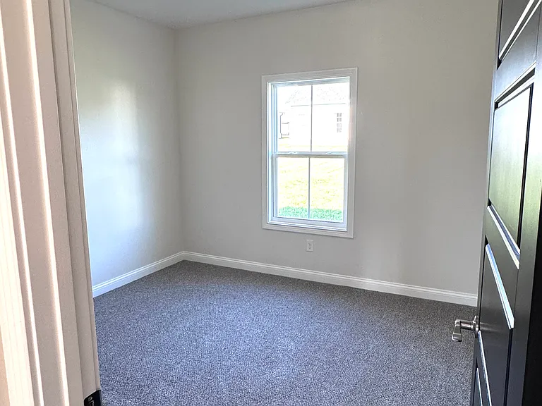 108 Patchen Dr — Photo 10